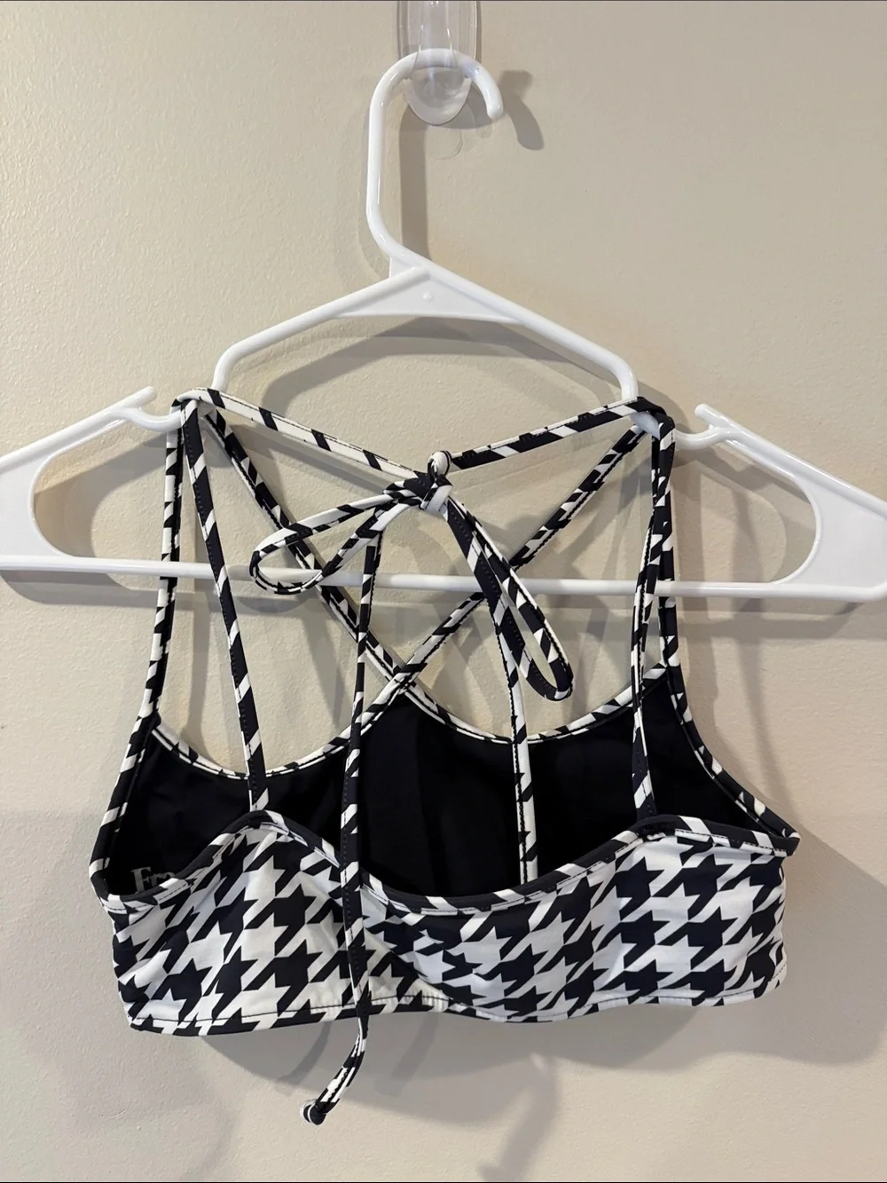 Frankies Bikinis classic houndstooth